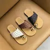 2026 Verano Ropa para Exteriores Vacaciones en la Playa Chanclas Estilo Coreano Moda Estilo Hada Sandalias de Tira Plana Suela Suave
