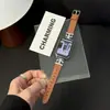 Correa de Reloj Adecuada para Xiaomi Mi Band 9Pro Flor de Iris Incrustada con Diamantes 8/10Pro Pulsera Versátil de Cuero Rojo para Niñas