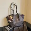 Bolso Grande de Mujer con Estampado de Leopardo Personalizado 2026 Otoño Nuevo Estilo Moda Bolso de Hombro Único Bolso Tote de Mano para el Trabajo y el Trayecto