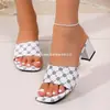 Pantuflas de Punta con Tacón Alto Transfronterizas Europeas y Americanas para Mujer Dropshipping Talla Grande 2026 Tacón de Aguja Comercio Exterior Europeo y Americano Boca de Pez Al por Mayor Talla Grande