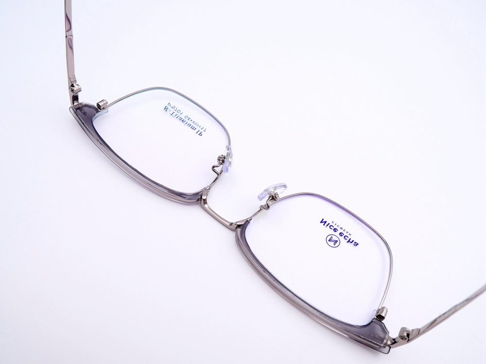 P9701 (18).JPG
