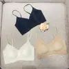 Base de seda helada líquida sin rastro ropa interior para mujer estilo ultrafino enfriamiento copa fija realce elevación push-up