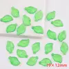 Hoja de Arce Verde Acrílica con Agujero para Colgar Hoja Artificial Verde Transparente Accesorios de Joyería Estilo Antiguo para Pasador de Pelo Tocado DIY