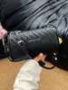 2026 Bolso Boston Cilíndrico de Moda Nuevo, Bolso de Hombro Cruzado de Alta Gama con Patrón de Lichi, Bolso Sencillo de Almohada para Uso Diario