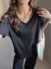 Camiseta feminina de verão com decote V e manga curta, novo design com bordas dobradas, ombros retos, estilo coreano, caimento solto, top da moda