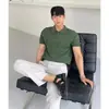 Camisa Polo Tricotada de Manga Curta Masculina de Verão Estilo Coreano Slim Fit Cor Sólida Seda de Gelo Casual Gola Polo Manga Meia Camiseta Básica