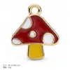 Colgante en forma de hongo, aleación con esmalte, accesorios para manualidades, dijes para joyería, llaveros hechos a mano, pulseras, collares, venta al por mayor
