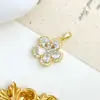 Pingente Transfronteiriço Novo Estilo Flor Colorida Moda Versátil Acessórios de Joia DIY para Mulheres Cobre Microincrustado Zircônia Venda Direta de Fábrica