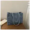 2026 Bolso Tote Tie-Dye Nuevo Vintage Desgastado para Mujer Letras en Relieve Gran Capacidad Bolso de Mano para Ir al Trabajo y la Escuela Bolso para Documentos