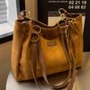 Bolsa Tote para Mulheres 2026 Nova Bolsa de Ombro para o Trabalho de Grande Capacidade Outono e Inverno Fosca Retrô Bolsa de Ombro Acolchoada Bolsa de Aula