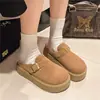 Sapatos Birkenstock com Forro de Lã para Mulheres Novo Estilo Outono e Inverno 2026 Sapatos de Algodão Peludos Birkenstock com Sola Grossa Meio Chinelos Fechados