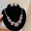 ¡Precioso y deslumbrante! Collar con colgante de flor de circón y gota de agua, cadena para la clavícula estilo corte vintage, joyería de lujo ligero y sensación de alta gama