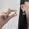 Pendientes de Gato de Ojo de Gato Perla con Forma de Hoja Súper Brillantes, Color Café Maillard, Completamente Incrustados con Diamantes, con un Diseño Exagerado Versátil Elegante y de Moda