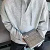 Diseño único, color liso, algodón compuesto de alta densidad, sudadera corta con capucha para mujer, top casual de corte holgado