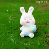 Adornos de Conejo de Dibujos Animados de Año Nuevo de Resina para Coche Escritorio Conejo Lindo en Maceta con Musgo Decoración de Pastel de Cumpleaños de Conejo Enchufe