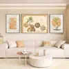 Pintura Decorativa para Sala de Estar de Luxo Leve Estilo Creme Parede de Fundo para Sofá Triptych Combinação de Pintura de Parede Arte de Parede de Alto Padrão Novo Chinês