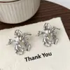 Pendientes de Flor Irregulares de Moda Versátiles Exagerados con Temperamento Diseño de Nicho Personalidad Pendientes para Viajeros para Mujeres