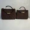 Bolsa de Tecido Bolsa de Camurça Couro Bovino Fosco Grande Capacidade para o Dia a Dia Versátil Portátil de Ombro Axila Transversal Bolsa Tote para Mulheres
