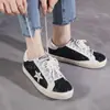Tênis Feminino Distressed Estrela Dongdaemun Coreano, Couro Genuíno, Novo Modelo Primavera 2026, Tênis Casuais Versáteis com Solado Baixo Vintage