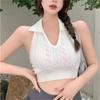 Verano 2025 nuevo cuello POLO cuello halter sin mangas color liso espalda descubierta tejido trenzado chaleco corto top para mujer de fábrica