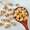 Pieza Pequeña con Forma de Croissant Tallada en Marfil de Fruta, Accesorios de Marfil de Fruta para Manualidades, Pulsera DIY Hecha a Mano para Mujer, Colgante Retorcido a Mano