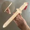 Espada de Madera de Durazno, Hacha de Madera de Durazno, Talla en Madera, Muebles para el Hogar, Adornos Colgantes, Talla Hueca, Juguetes para Niños, Artesanías de Espadas de Madera al por Mayor