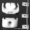 Adequado para Volkswagen Audi tubo de freio suporte de tubo de freio braçadeira de fixação de linha de tubo de 2 furos 811611797
