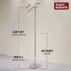 Arara de Exposição para Loja de Roupas, Cabideiro de Chão em Aço Inoxidável, Cabideiro, Ilha Suspensa Lateral Prateleira de Exposição para Loja de Roupas Femininas