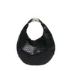 Bolso francés popular de este año, bolso pequeño para mujer, bolso cruzado, nuevo estilo de otoño, color liso, bolso tejido tipo dumpling, bolso versátil para banquetes
