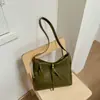 Bolsa de Palha Transfronteiriça Super Popular para o Verão 2026 Novo Modelo Grande Capacidade Bolsa de Ombro Nicho Casual Elegante Bolsa Tote