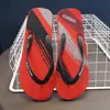 Chanclas deportivas casuales de verano para hombre, nuevo estilo, antideslizantes, sencillas, sandalias de playa para estudiantes