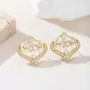 Pendientes Europeos y Americanos Estilo Francés Vintage de Cobre con Zirconia en Forma de Corazón, Artesanía Chapada en Oro, Pendientes Versátiles de Lujo Ligero de Nicho al por Mayor