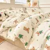 Nueva cama de algodón de clase A para madres e hijos de 120 grados, juego de cuatro piezas para el hogar, juego de tres piezas para dormitorio de estudiantes con diseño floral, venta al por mayor