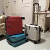 Maleta Pequeña para Mujeres y Hombres, Maleta de Ruedas Ligera, Maleta de Mano de 8 Pulgadas para Viaje, Maleta para Estudiantes con Ruedas Universales, Maleta Compacta de Cuero