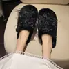 Amazon Novo Estilo Chinelos de Flor de Pelo para Casa Femininos Outono Inverno Casa Base Plana Bico Fechado Pelúcia Algodão Chinelos Atacado