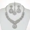 4 px Exagerado Traje de Collar y Pendientes de Aleación con Pedrería Europeo y Americano para Damas Accesorios de Lujo de Cristal para Banquete Boda