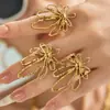 Diseño de Flor Hueca, Anillo Floral de Acero Inoxidable de Titanio Simple y Audaz, Anillo Versátil y Elegante para el Dedo Índice