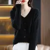 Cardigã vazado puro de caimento solto, blusa de tricô fina com decote V, nova peça de outer wear feminina plus size
