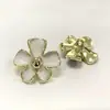 Botones de Alta Gama de Forma Irregular con Diseños Florales, Versátiles para Trajes, Abrigos y Chaquetas, Botones Metálicos con Adornos de Piel
