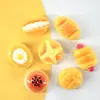 Brinquedo de Comida Pão Estilo Europeu Desenho Animado Acessórios de Cola de Creme Materiais Criativos para Capa de Celular Joias DIY Grampo de Cabelo Acessórios de Resina