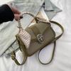Bolso de color liso para mujer, novedad de 2025, bandolera de hombro, bolso pequeño portátil con costuras de seda y bufanda.