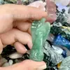 Cristal Blanco Natural Cristal de Fresa Lapislázuli Piedra en Bruto Tallado Figura de Ángel Rezando Decoración de Oficina Adorno de Escritorio