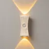 Luz nocturna LED magnética de detección de movimiento más vendida transfronteriza, recargable, instalación sin taladro, luz ambiental popular para mesita de noche de dormitorio