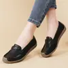 Zapatos de Mujer de Piel Genuina 2026 Nuevo Estilo Primavera Slip-On Cómodos Zapatos Planos de Suela Suave para Mujeres de Mediana Edad y Mayores Zapatos Casuales para Mamá