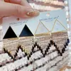 Pendientes Triangulares Geométricos Exagerados para Mujer, Diseño Elegante y con Estilo, Pendientes de Botón de Nicho, Nuevo Modelo 2024