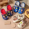 Zuecos de Dibujos Animados para Niños, Nuevo Estilo de Verano, Adecuados para Uso en Interiores y Exteriores, Suela Suave, Sandalias Antideslizantes