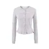 Cardigã de tricô branco com gola redonda, design vazado em crochê, manga longa para mulheres, novo top slim fit para o início do outono de 2026