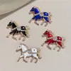 Nuevo Broche de Caballo Esmaltado con Pedrería y Goteo de Aceite Personalizado Europeo y Americano Exquisito Accesorios de Pin Versátiles para Corsage de Traje y Abrigo