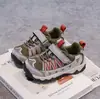 Zapatillas Deportivas para Niños 2026 Primavera y Otoño Nuevas Transpirables Suela Suave Malla Zapatos Casuales para Niños Mayores Zapatillas de Correr para Niñas Modernas