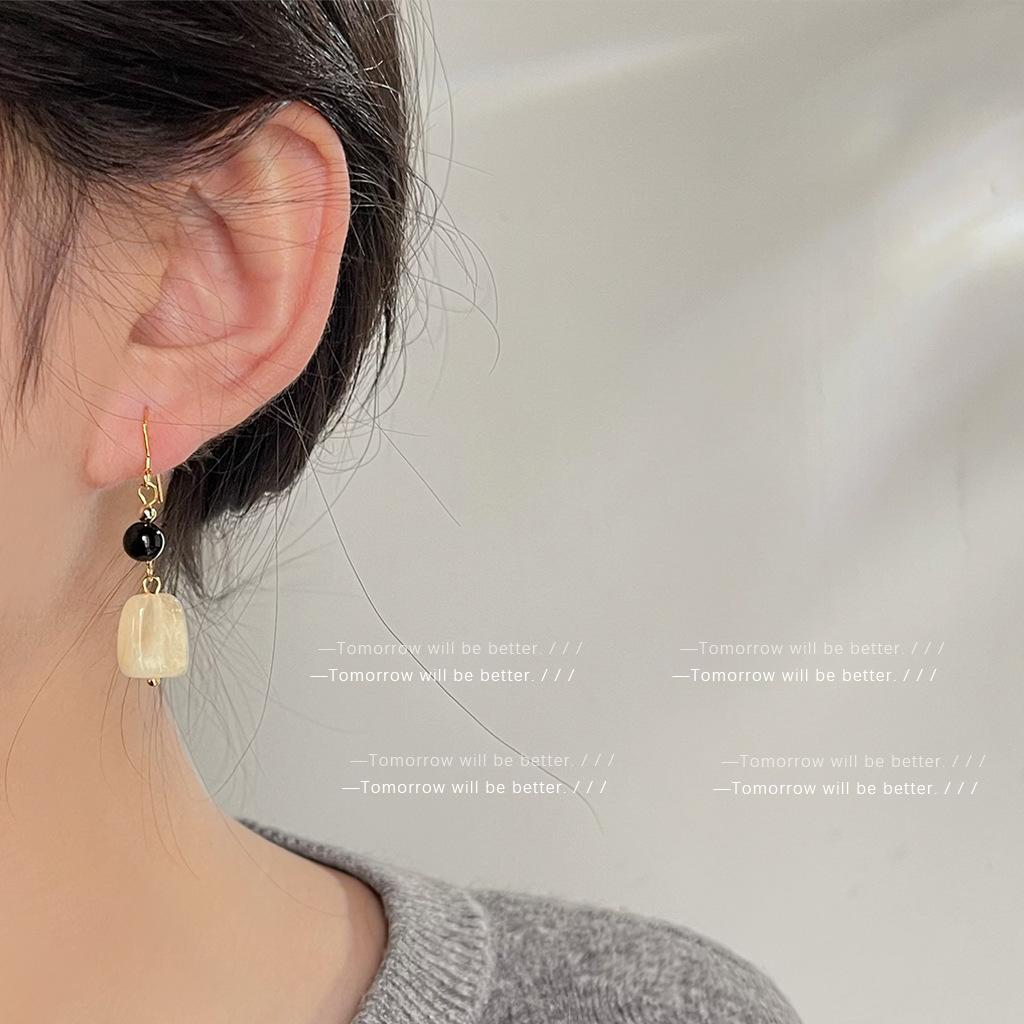 1_0008_耳语tomorrow will be bett